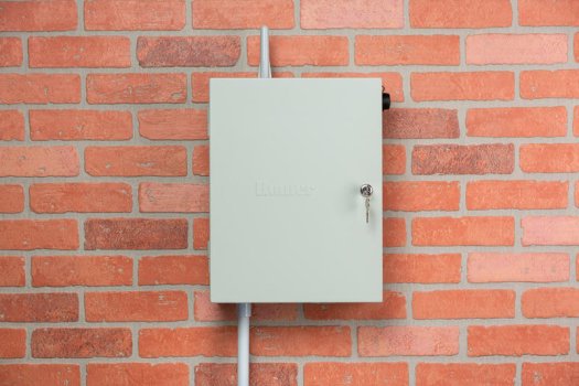 Hunter HCC Hydrawise Steuergerät Touch 24V (bis 54 Zonen) / Zubehör