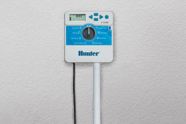 Hunter X-CORE indoor basic Steuergerät 24V (2, 4, 6 oder 8 Zonen)